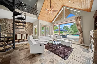 15453 Crown Oaks Drive, Montgomery, TX 77316 - Photo 10