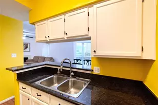7575 Cambridge St, Houston, TX 77054 - Photo 14