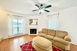 7575 Cambridge St, Houston, TX 77054 - Photo 8