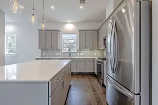 449 W 25th St, Houston, TX 77008 - Photo 6