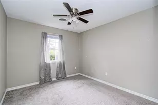 915 Hackberry St, La Porte, TX 77571 - Photo 26