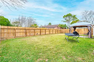 2506 Bisontine St, Friendswood, TX 77546 - Photo 8