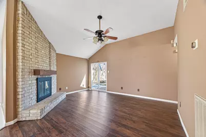 3109 Deer Trail Drive, Alvin, TX 77511 - Photo 6