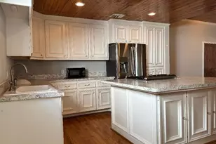 4808 Michaux St, Houston, TX 77009 - Photo 6