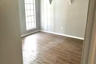 10502 Greencreek Dr, Houston, TX 77070 - Photo 4