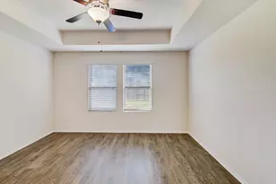 9458 Laiden Crk Trl, Conroe, TX 77303 - Photo 8