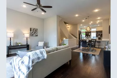 1027 W 24th Street, Houston, TX 77008 - Photo 6