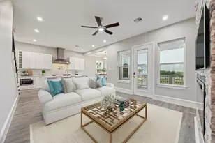 14 Fleming, Hitchcock, TX 77563 - Photo 10