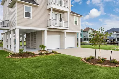 14 Fleming, Hitchcock, TX 77563 - Photo 4