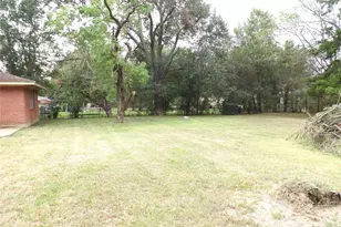 119 Charles St, Crockett, TX 75835 - Photo 22