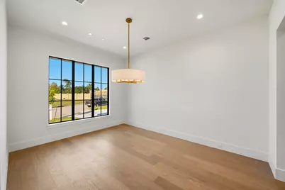 7907 S Villa Circle, Hilshire, TX 77055 - Photo 6