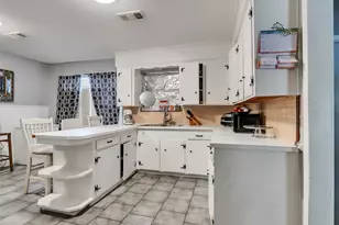 815 Avenue G, South Houston, TX 77587 - Photo 10