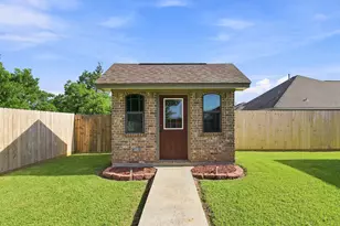 1046 Cardinal Dr, Richwood, TX 77566 - Photo 28