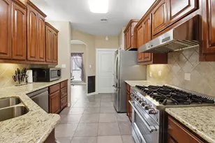 1046 Cardinal Dr, Richwood, TX 77566 - Photo 12