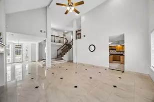 6415 Via Espana Dr, Houston, TX 77083 - Photo 14