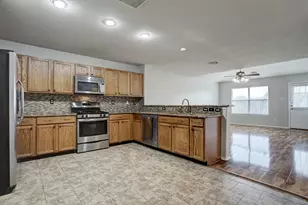 223 Sunset Colony Dr, Rosharon, TX 77583 - Photo 12