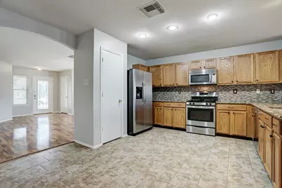 223 Sunset Colony Drive, Rosharon, TX 77583 - Photo 14