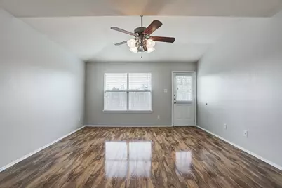 223 Sunset Colony Drive, Rosharon, TX 77583 - Photo 10