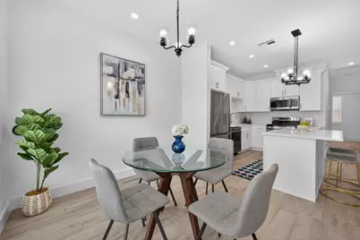 5027 Willow Glen Drive #A-B, Houston, TX 77033 - Photo 6