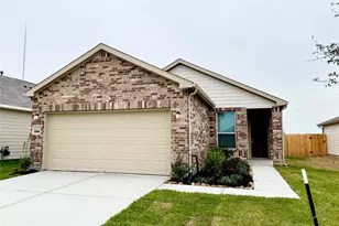 3026 Dardanos Ln, Fresno, TX 77545 - Photo 2