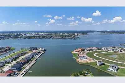 313 Shore Breeze Lane, League City, TX 77573 - Photo 44