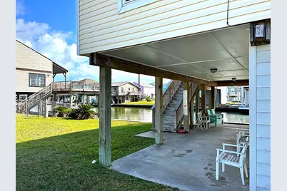 16711 Kingston Way, Galveston, TX 77554 - Photo 34