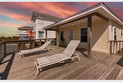 16711 Kingston Way, Galveston, TX 77554 - Photo 18