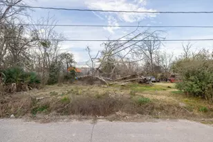 8065 Safebuy St, Houston, TX 77028 - Photo 2