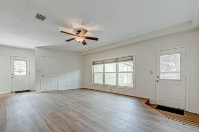 5507 Enchanted Timbers Drive, Humble, TX 77346 - Photo 12