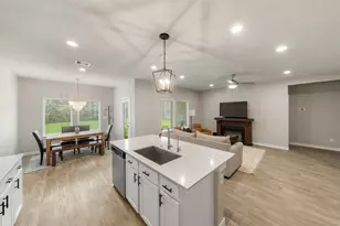 12268 Council Grove Dr, Conroe, TX 77384 - Photo 8