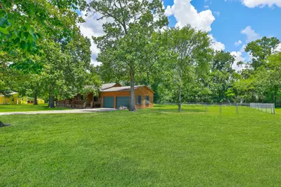 148 Crest Lane, Onalaska, TX 77360 - Photo 10