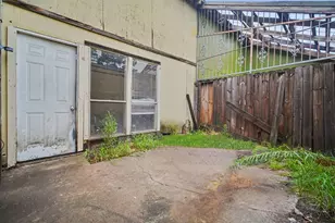 5702 Easthampton Dr, Houston, TX 77039 - Photo 28