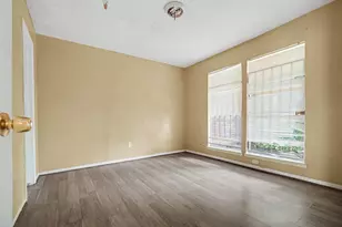 5702 Easthampton Dr, Houston, TX 77039 - Photo 6
