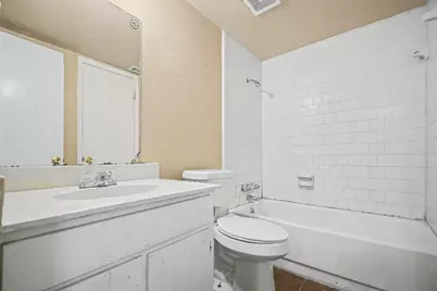 5702 Easthampton Drive #C, Houston, TX 77039 - Photo 22