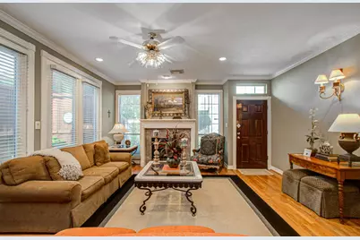 2214 W Holcombe Boulevard, Houston, TX 77030 - Photo 10