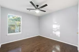 19 Timberstar St St, The Woodlands, TX 77382 - Photo 32