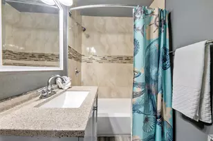 3218 Ave Q 1/2, Galveston, TX 77550 - Photo 18