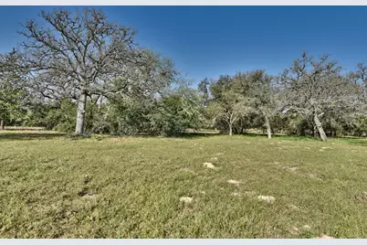 225 Private Road 4007, Hallettsville, TX 77964 - Photo 2