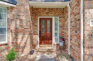 20703 Emerald Spruce Ct, Kingwood, TX 77346 - Photo 2