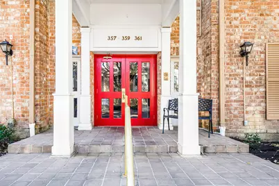 361 N Post Oak Lane #131, Houston, TX 77024 - Photo 1