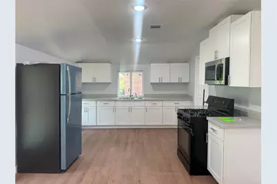 10437 Barnham Street, Houston, TX 77016 - Photo 2