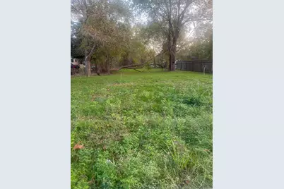 2379 Pope Street, Beaumont, TX 77703 - Photo 6