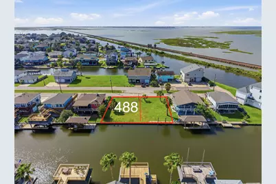 488 Pompano, Bayou Vista, TX 77563 - Photo 1