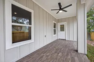 15608 Navajo Trail, Willis, TX 77378 - Photo 32