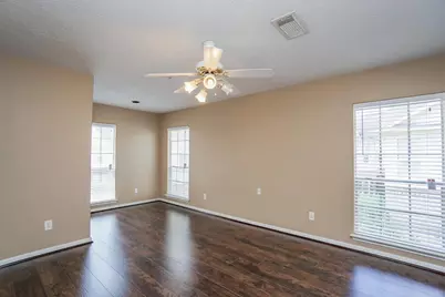 2710 Grants Lake Boulevard #E6, Sugar Land, TX 77479 - Photo 10