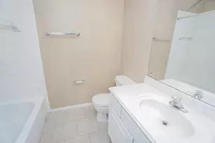2710 Grants Lake Blvd, Sugar Land, TX 77479 - Photo 20