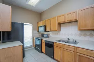 2710 Grants Lake Blvd, Sugar Land, TX 77479 - Photo 8