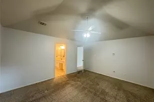 210 Rolling Plains Dr, Sugar Land, TX 77479 - Photo 20
