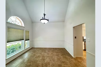 210 Rolling Plains Drive, Sugar Land, TX 77479 - Photo 6