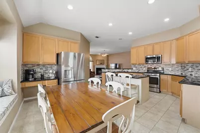 222 Meadowhill Lane, Dickinson, TX 77539 - Photo 8